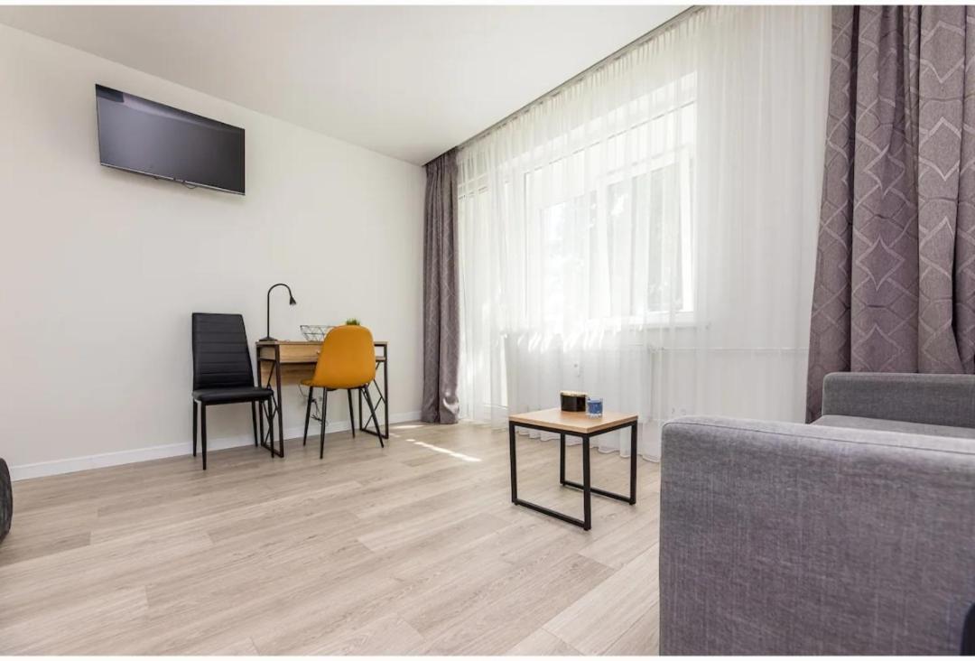 Panevezio G Prie Parko, Panevezio Str By The Park Διαμέρισμα Κλαϊπέντα Εξωτερικό φωτογραφία